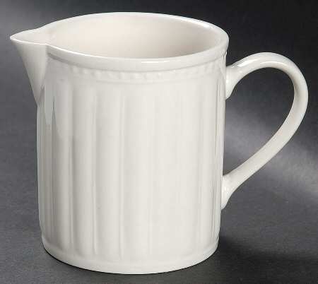 Sparta Creamer