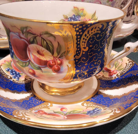 PAR180 Footed Cup & Saucer Set