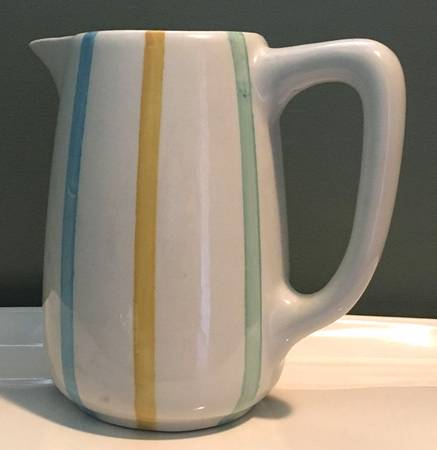 PGO27 Pitcher