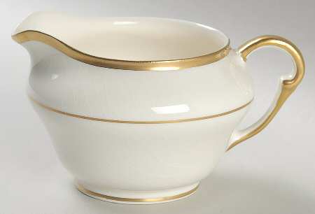 POP292 Creamer