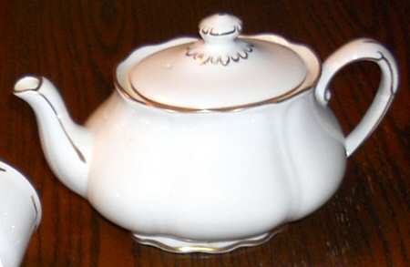 PAL15 Teapot & Lid