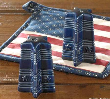 Star Salt & Pepper Set