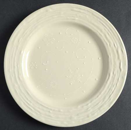 Snow Swirl Salad/Dessert Plate