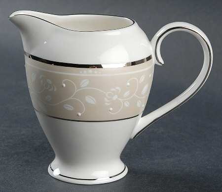 Sweet Elegance Creamer