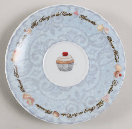 Cupcakes & Cookies Saucer