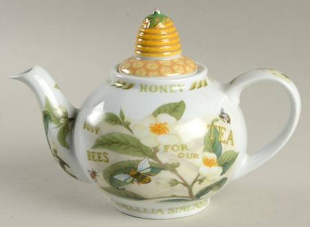 Tea Plant & Honey Bee Mini Teapot & Lid