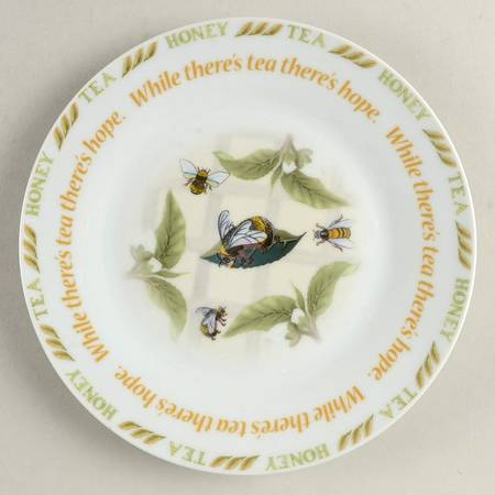 Tea Plant & Honey Bee Dessert/Pie Plate