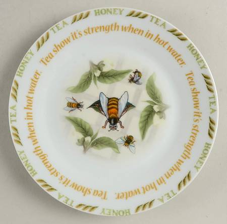 Tea Plant & Honey Bee Dessert/Pie Plate