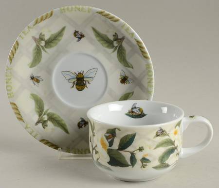 Tea Plant & Honey Bee Flat Cup & Saucer Set