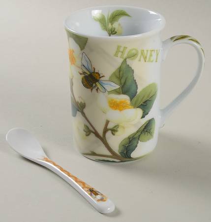 Tea Plant & Honey Bee Mug & Ceramic Teaspoon Set