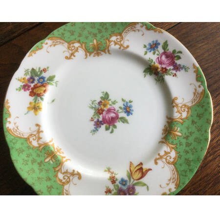 Rockingham Green (Bouquet Center) by Paragon