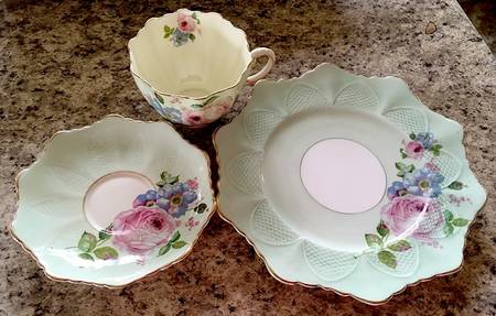 PAR187 Flat Cup & Saucer Set