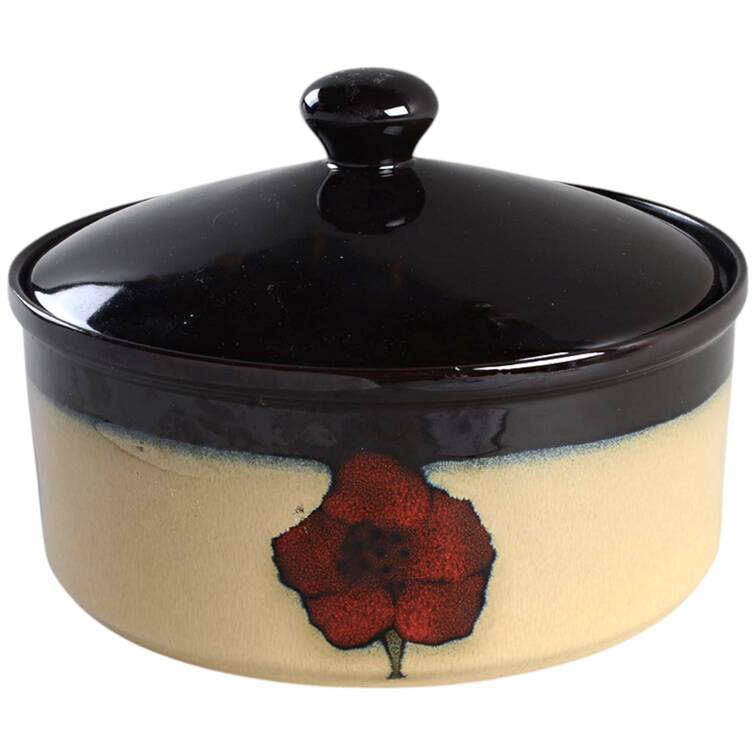 Painted Poppies 1.5 Qt Round Covered Casserole