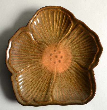 Painted Poppies Figural Canape Plate
