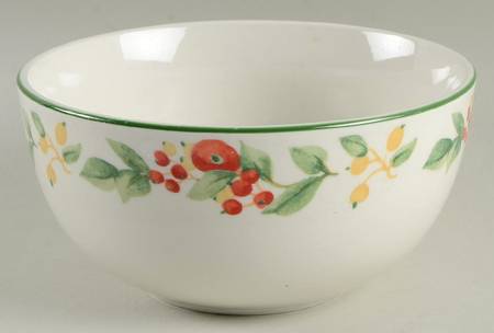 Berry Garland Soup/Cereal Bowl