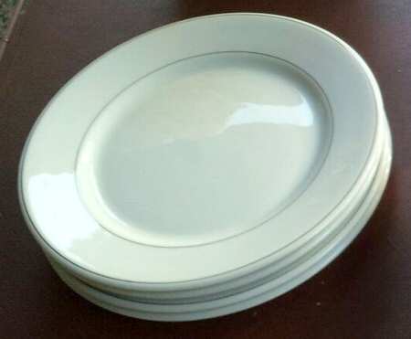 Elisa Salad Plate