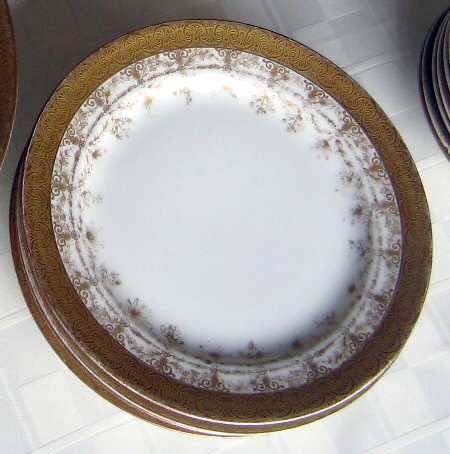 POY743 Salad Plate