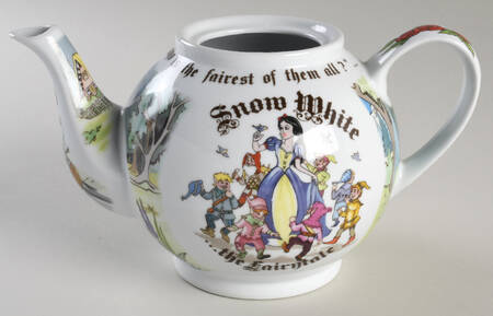 Snow White Teapot No Lid