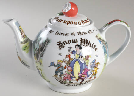 Snow White Teapot & Lid by Cardew Design