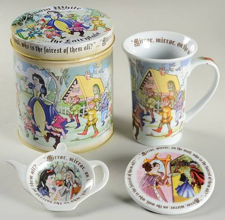 Snow White Mug & Coaster with Tea Bag Holder Set in Gift Tin