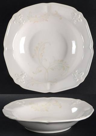 Fleur de Lys Cream Rim Soup Bowl