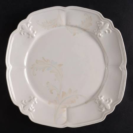 Fleur de Lys Cream Salad Plate