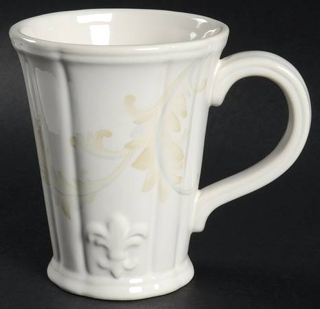 Fleur de Lys Cream Mug