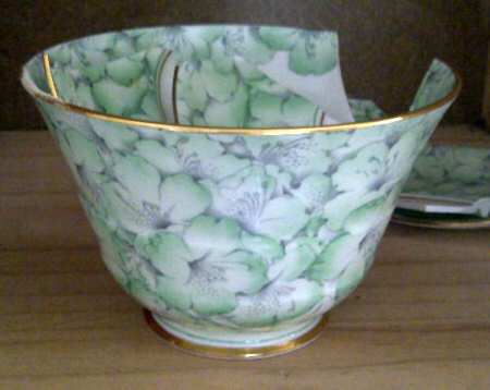 G1331 Footed Cup