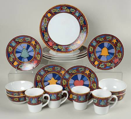 Christmas Rejoice 16 Piece Set
