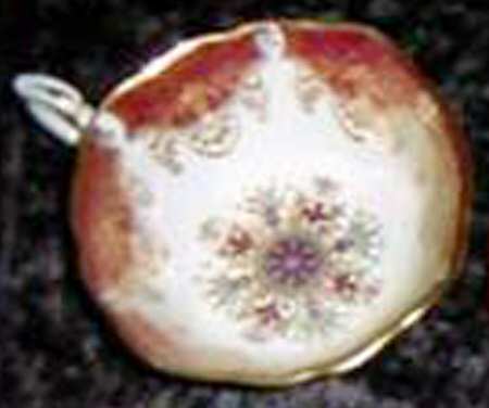 4016 Red Footed Cup