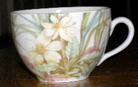 Virginie Flat Cup
