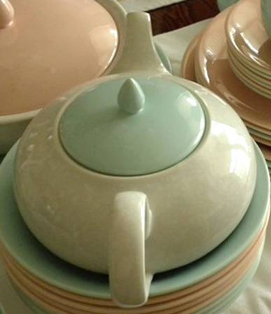 POO16 Teapot & Lid