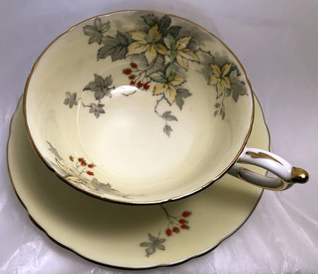 Loretta Footed Cup & Saucer Set