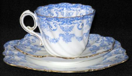 1374 Flat Cup & Saucer Set