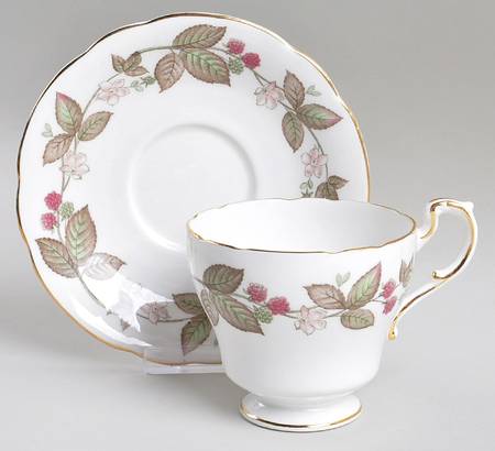 Green Briar Scalloped Footed Cup & Saucer Set