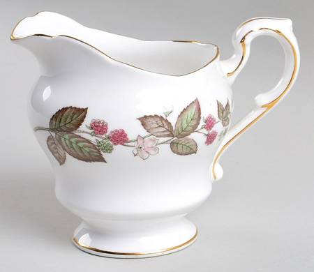 Green Briar Scalloped Creamer