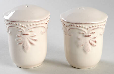 Abigail Salt & Pepper Set