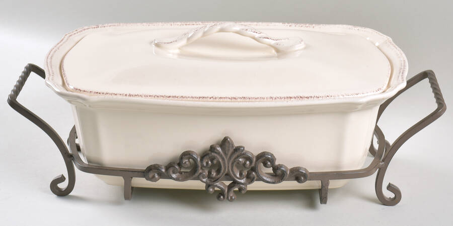 Abigail Rectangular Baker & Lid w/Metal Stand