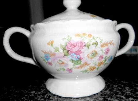POP331 Sugar Bowl & Lid