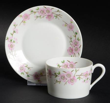 PDP30 Flat Cup & Saucer Set
