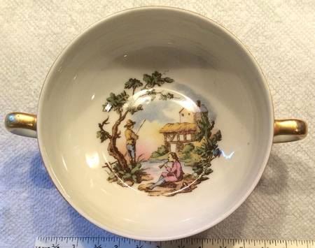 PNL7 Footed Cream Soup Bowl