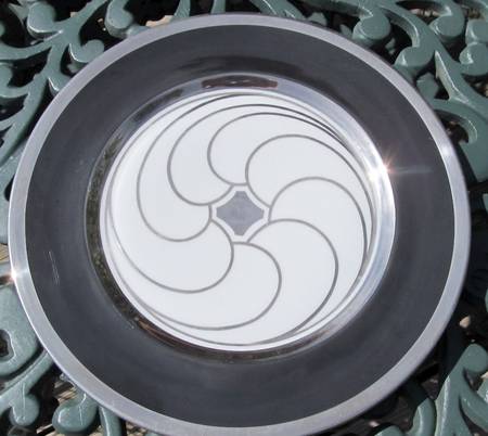 PIC187 Salad Plate