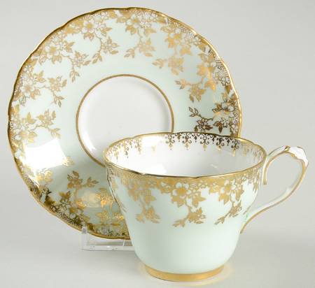 A381-8 Footed Cup & Saucer Set