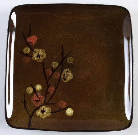 Tranquil Gold Square Dinner Plate