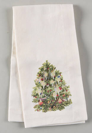 Nostalgic Santa (Nostalgic Christmas) Cloth Napkin by Pottery Barn China