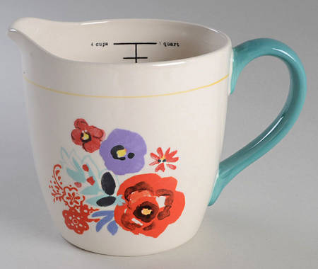 Flea Market 32 Oz Measuring Jug