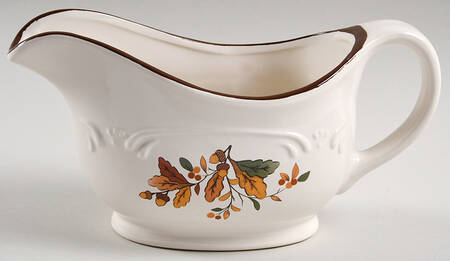 Autumn Berry Gravy Boat