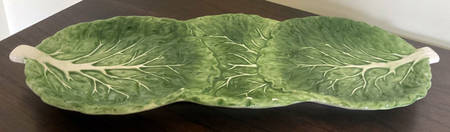 Cabbage Leaves 17" Leaf Tray