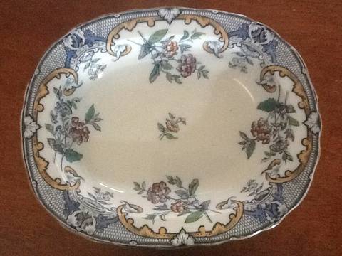Malva 10" Oval Vegetable Bowl