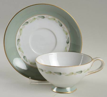 Tuxedo Footed Cup & Saucer Set